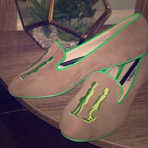 NWOT- Neon green/tan suede loafers
